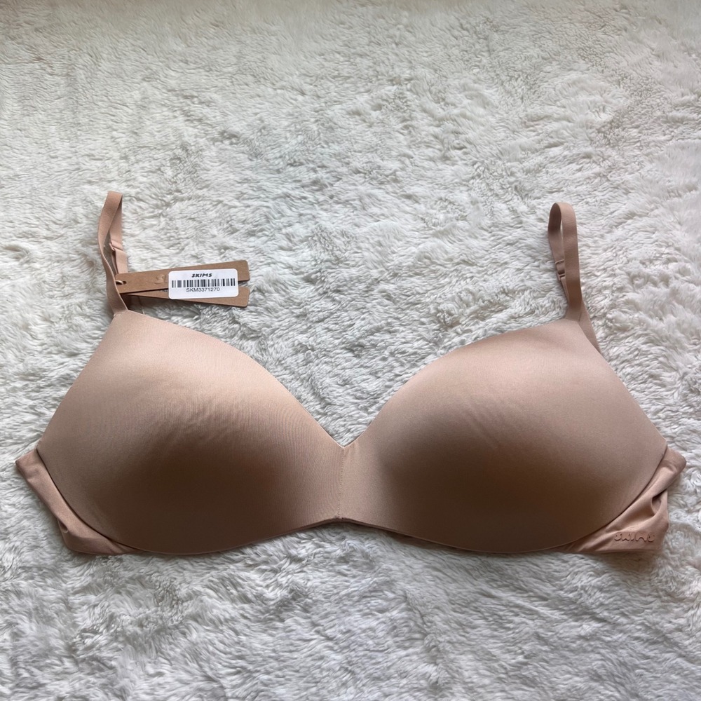 SKIMS Women's Wireless Form Push Up Plunge Bra Clay BR-PUS-10681W Size 34D NEW
